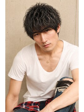 ラムデリカ(LUMDERICA) 20代、30代オススメゆるツイスパ × 極細ハイライト
