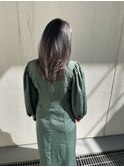 色落ちもうっとり、シルバーグレージュ