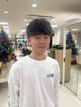 ケンジ 平塚ラスカ店(KENJE) ツイストスパイラル/ツイスパ/メンズパーマ/波巻き/平塚美容室