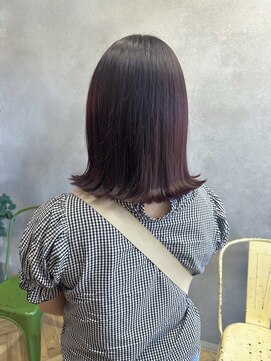 グローバルヘアー バランス(global hair BALANCE) 10代20代30代/ボルドー/外はねボブ