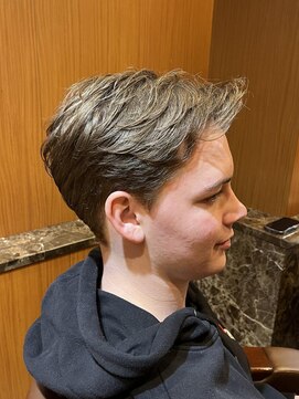 ヘアモード キクチ 銀座店 銀座　理容室　床屋　個室理容室　外国人ヘア　ナチュラルヘア