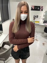 キング(K!ng)&nbsp;縮毛矯正髪質改善ハイライトレイヤーカット枚方美容室エクステ