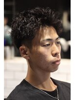 キングスマントーキョー 府中店(KINGSMAN TOKYO)&nbsp;アップバング / ツーブロック / スキンフェード 【立川】