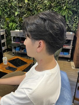 インデペンデンス(independence) センターパート×ニュアンスワンカールパーマ