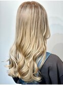 ロングヘア/ブロンドカラー/ハイトーン