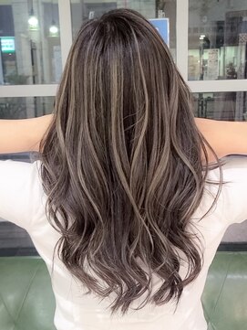 ウィズ 船橋習志野店(Wiz) ハイライトカラー♪