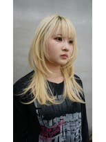 ナル(nalu.)&nbsp;レイヤーカット/ハッシュカット/ハイトーン