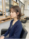 切りっぱなしミディボブ