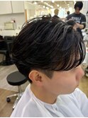 ワックスなしツーブロックメンズセンターパートニュアンスパーマ