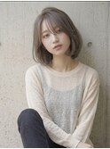 ボブ/あごボブ/ブリーチ/グレージュ/丸みボブ/透明感/レイヤー