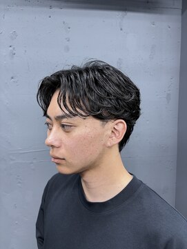 ランディ(RANDY) 毛流れセンターパート
