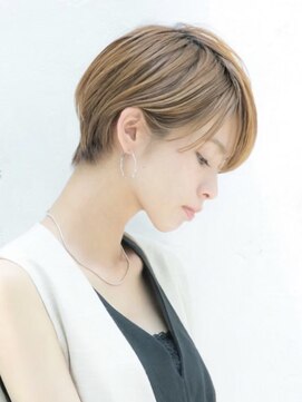 ロンドジェネルーズ 柏(Lond generous) 小顔レイヤーカット×ショート×オリーブベージュ【柏】