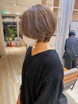 バランス ヘアーアンドアイラッシュ 野田店(balance.)&nbsp;ショートボブ×白髪ぼかしハイライト