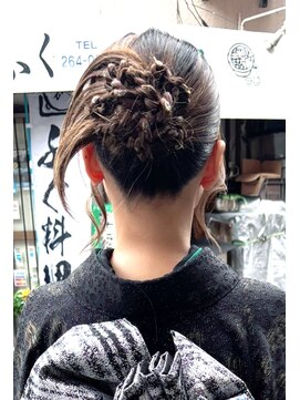 ヘアアートヒサ(HAIR ART hisa) 「RYOKO」304050代 カチモリねじりヘア×変わり結び