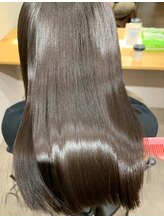 髪質改善縮毛矯正やトリートメントの効果がイマイチ実感できなかった…。そんな経験ありませんか？？