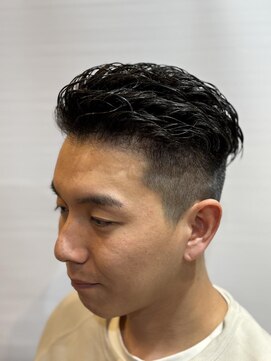 ヘアモード キクチ 銀座店 短髪パーマ