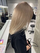 キング 高槻(K!ng) 縮毛矯正髪質改善ハイライトレイヤーカット枚方美容室エクステ