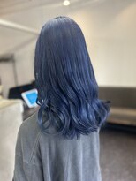 ヴィオラカラー(VIOLLA COLOR)&nbsp;レイヤーカット×ブルー/小倉