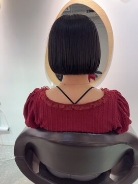 ローウェ 京都四条河原町(Louwe) ミニボブ/切りっぱなしボブ/ボブ/四条河原町