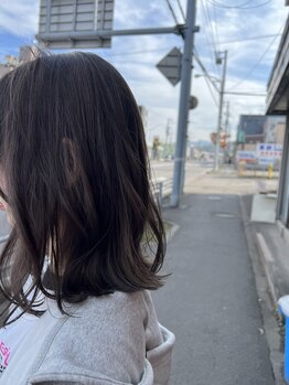ヘアービーハッピー デコ(Hair be Happy DeCo)の写真/【南小樽徒歩5分/駐車場有】 大人女性の理想を実現☆気になるトップも自然にカバーして、上品な大人髪に♪