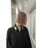 ヒメル(HML U/2A)&nbsp;骨格が綺麗に見える大人モードボブ