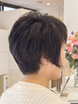 サロンイクエヤマザキ 麻布十番(SALON IKUE YAMAZAKI) 傷まない白髪染 ノンジアミンカラー ショートカット