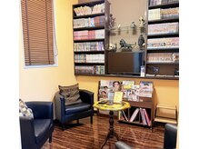 ヘアースタイリストサロン レオン 神立店(HAIR STYLIST SALON LEON)の雰囲気(広い空間でおくつろぎ下さい♪)