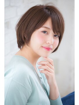 ジョエミバイアンアミ(joemi by Un ami) 【joemi】モード×ミルクティーカラー×トップノット(小倉太郎)