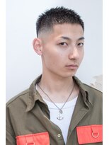 メリケンバーバーショップ コウベ(MERICAN BARBERSHOP KOBE)&nbsp;テクノスキンフェードウェットクロップボウズアップバング