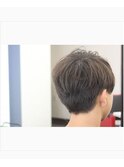 【メンズスタイル】無造作アッシュ刈り上げ風