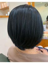 フィー 東川口店(fee)&nbsp;深みのあるブルー♪