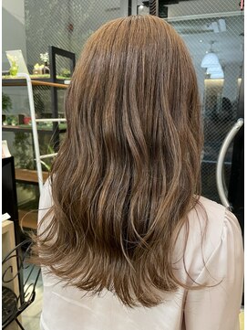 ラット(RUT) ◎韓国風巻き髪