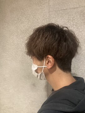 ベイル 登戸(Baill) ソフトツイストパーマ刈り上げメンズショート　登戸