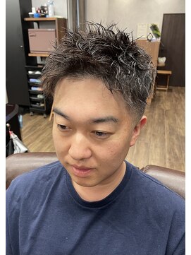 ファイブスター(Five Star) スパイキーショート×スキンフェード