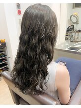 アークプラス(arc+) コテ巻き風ウェーブパーマ☆小顔デジタルパーマ