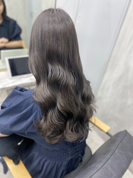 ジーナ 新宿(Zina) シアーグレージュ