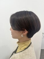 ヨヨ(yoyo)&nbsp;四谷ショートヘアショートカット韓国白髪ぼかし白髪染めボブ