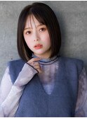 インナーカラーが可愛いストレートボブ