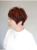30代40代50代おすすめ　パーマでふんわりスッキリショート