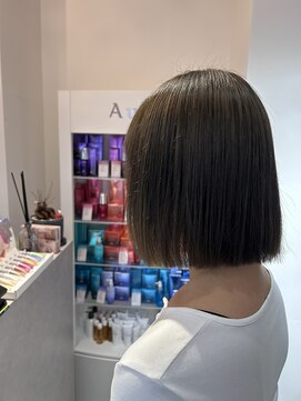 アヴァンス 広島本通店(AVANCE.) 透明感オリーブベージュ