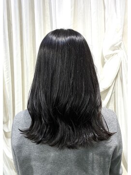 ブルーブラックカラー