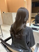 ジジ インターパーク 宇都宮(Gigi)&nbsp;オリーブベージュ/グレージュ/透明感カラー/ロングヘア/宇都宮