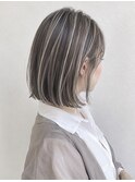 ボブ　ハイライト　グレージュカラー　名東区美容室