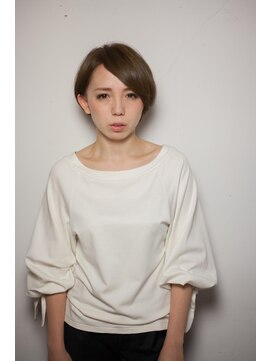 ジリ(JILI) 【JILI】ナチュラルヌーディボブ