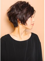 サーカス バイ ビュートリアム 青山(CIRCUS by BEAUTRIUM)&nbsp;シルエットが綺麗なフレンチ菱形ショート