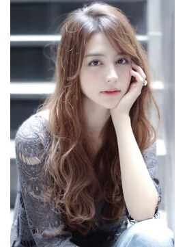 クーエフー(coo et fuu) フリンジウェーブのファミニンな大人かわいいロング♪藤沢