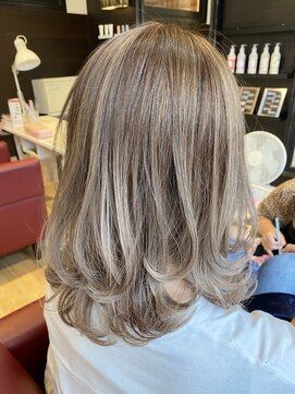 ミューズ おゆみ野店(HAIR & NAIL MUSE) ミルクティーグレージュ