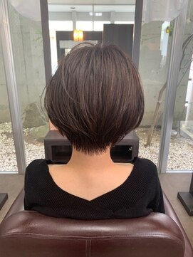 ラシンバン(LashinVan) ショートボブ