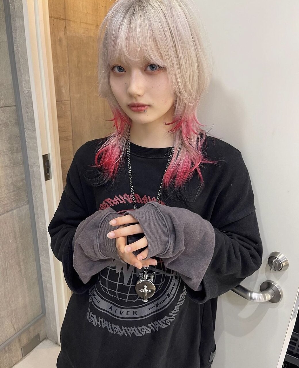 中性ウルフレイヤーカットロングウルフカット姫カット姫ウルフ