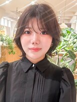 ルエ(rue)&nbsp;大人可愛い20代30代40代小顔ウルフレイヤーボブ丸みショートボブ